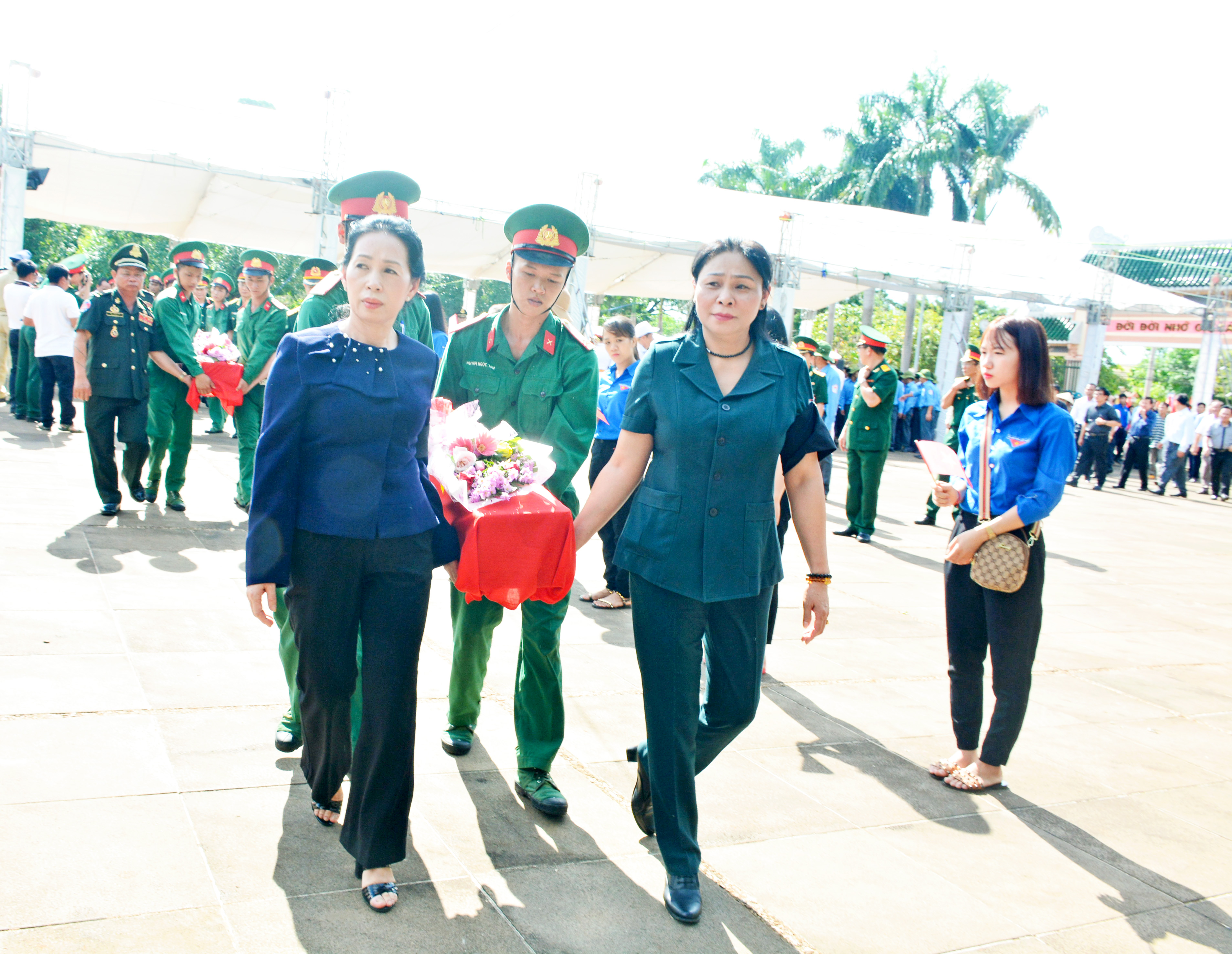 Tỉnh Gia Lai truy điệu, an táng 17 hài cốt liệt sĩ quân tình nguyện và chuyên gia Việt Nam